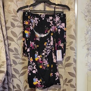 Elegant Floral Women's Pajama Set - Black and Pink